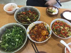 -老游独一佳湘菜馆(高新四路店)
