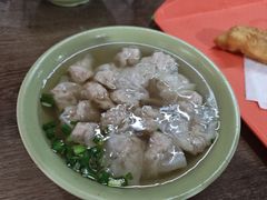 -张阿三馄饨店