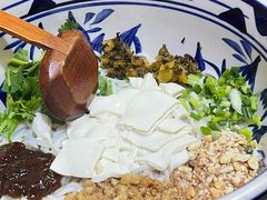 -蜗牛小馆醉乡民谣云南菜(惠新西里店)