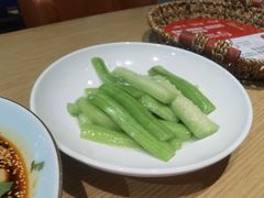 -渝信川菜 · 川味家常菜(财富购物中心店)
