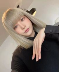-东秀护肤造型