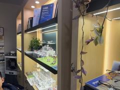 -康利眼镜·蔡司战略合作店(龙泉书房店)