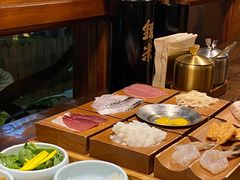 -银米·云南传统过桥米线(双廊黑金冠店)