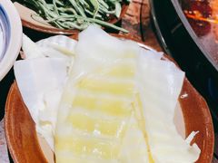 -四小区火锅·巷子里的重庆火锅(花照壁店)