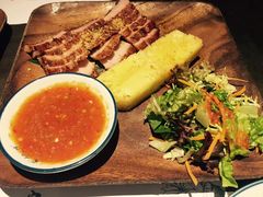 菠萝猪颈肉小吃-美奈小馆·越南料理(中航城君尚购物中心店)