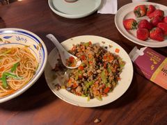 -缘生态云南菜·野生菌庭院餐厅(华侨城店)