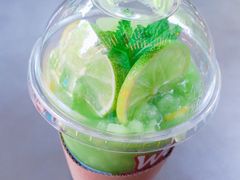 -WOW coffee