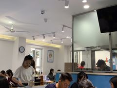 大堂-吉阿婆麻辣烫·麻辣拌(厦大西村店)