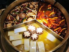 -湊湊火锅·茶憩(上海合生汇店)