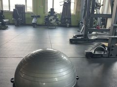 -英特健身俱乐部