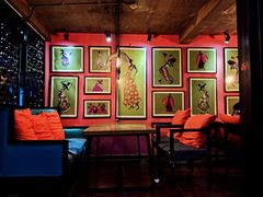 -香巴拉云南餐厅(华莱坞店)