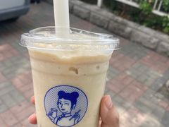 -沪上阿姨·精选茶饮(万新村店)