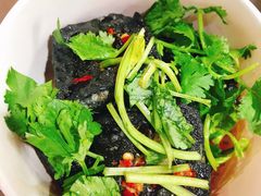 -黑色经典臭豆腐·湖南特产(步行街店)