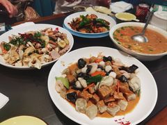 -小红鲸·海鲜餐厅(轸大路店)