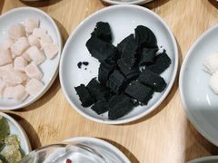 -阮大兴糕团(杭州西湖银泰百货店)