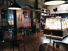 -黑草莓(重庆路店)
