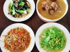 -鲸育宝宝月嫂(徐汇店)