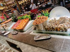 自助取餐区-钱小奴海鲜自助黑金店(杭州滨江龙湖店)
