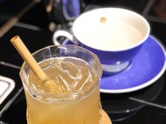-The Coffee Academïcs(铜锣湾店)