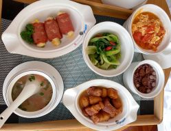 -菁幼月子会所(儿童医院店)