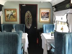 -火车头法国西餐厅