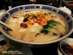 -山外山菜馆(玉泉路店)