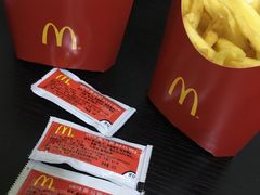 -麦当劳(百联西郊购物中心店)