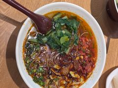 -三好食堂(煎饺·馄饨·肉饼米线·盛世广场店)