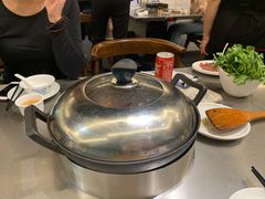 -胡须佬鸡煲四季火锅店(石厦西村直营店)