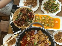 -88号小吃店·经典云南菜·地道纳西美食
