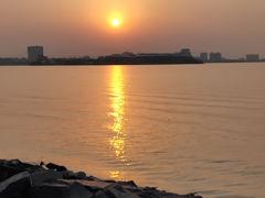 -上海滴水湖皇冠假日酒店