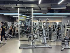 -超鹿运动(五四路恒力城店)