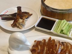 -梅利汴京烤鸭•开封豫菜地标店(东大街店)