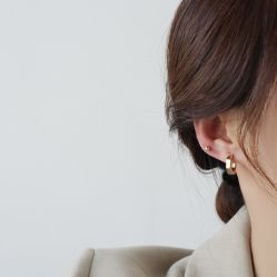 点击看大图 -Wisezone唯点穿耳打耳洞专业国际连锁品牌