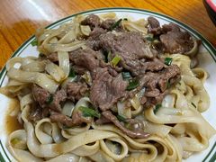 湿炒牛河-河记肠粉店