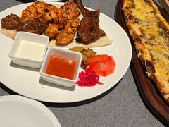 艾菲斯单人烤肉拼盘-Efes Turkish & Mediterranean Cuisine 艾菲斯餐厅(陆家嘴店)