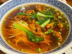 -沪西老弄堂面馆(定西路店)