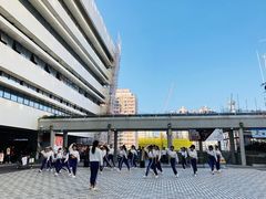 -香港大学