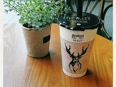 -THE ALLEY 鹿角巷(华润万象城店)