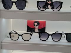 -J-Optical佳视明眼镜·蔡司视觉(青岛金茂览秀城店)