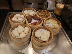 -圣丰索菲特·2 On 988 Café 自助餐厅