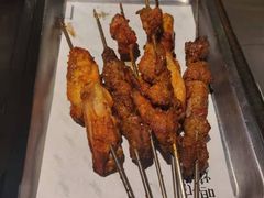 -鸣记脆皮烤鱼·海鲜烤鱼(三八广场店)