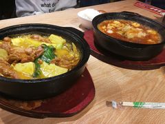 -囍筷乐喜辣屋小鸡小鱼石锅煲(万达店)