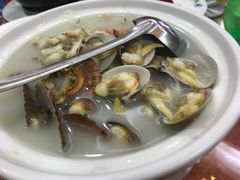 -地方名吃海鲜大馅蒸饺(北戴河店)
