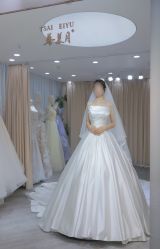 -台湾蔡美月婚纱租赁