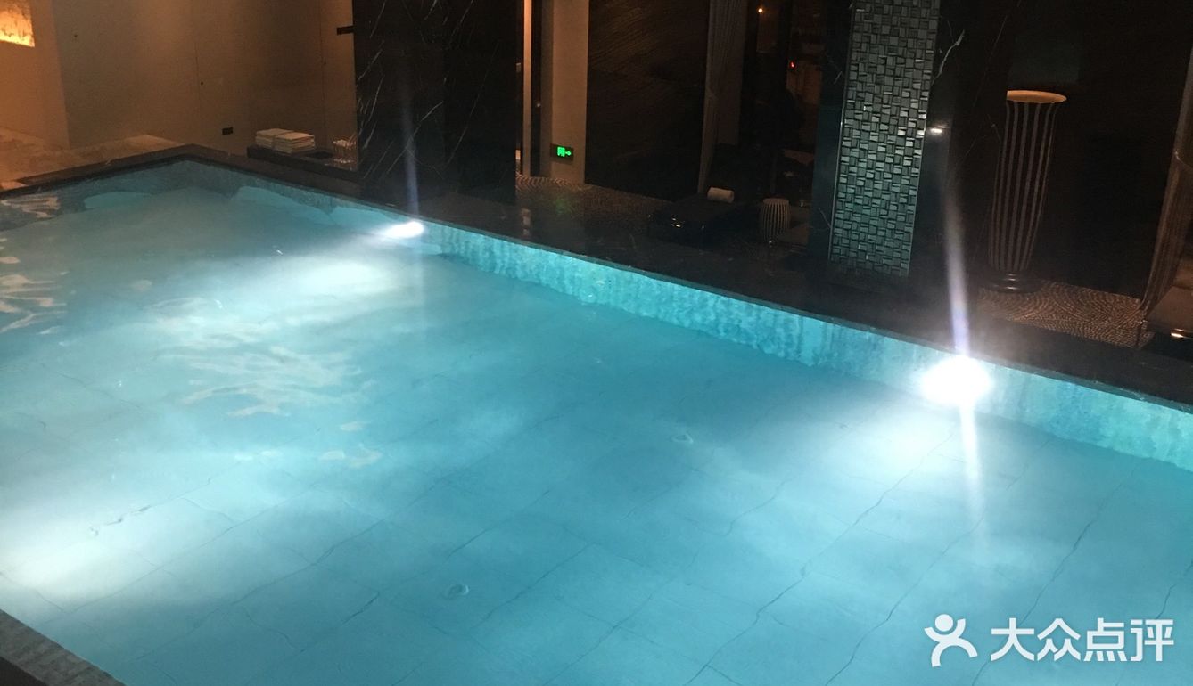 明星会来住的酒店 外滩双宝