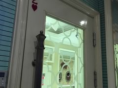 -自由港KTV(王子公主金平店)