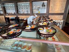 自助取餐区-Tsuru鹤日本料理(静安香格里拉店)