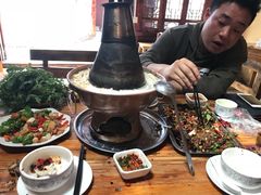 -小锅巴纳西餐厅