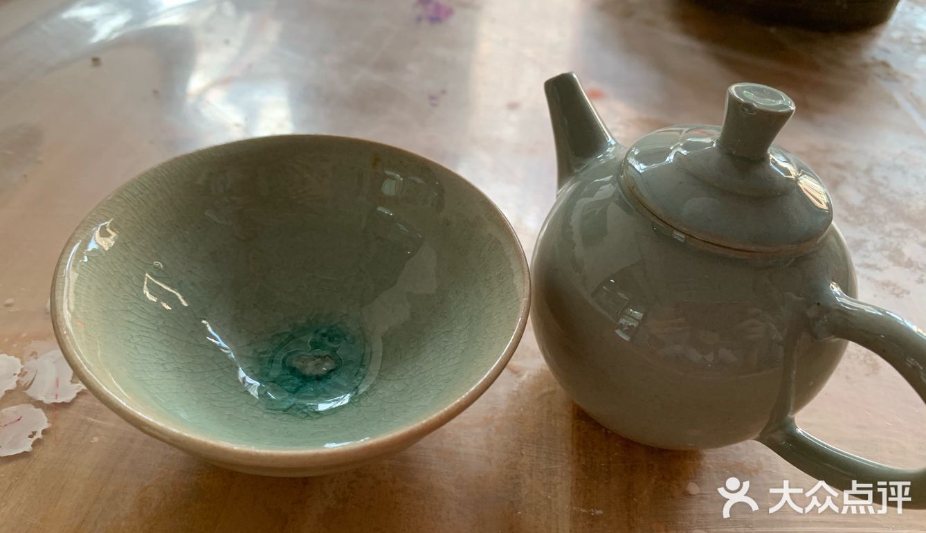 来来来看看我的陶艺作品